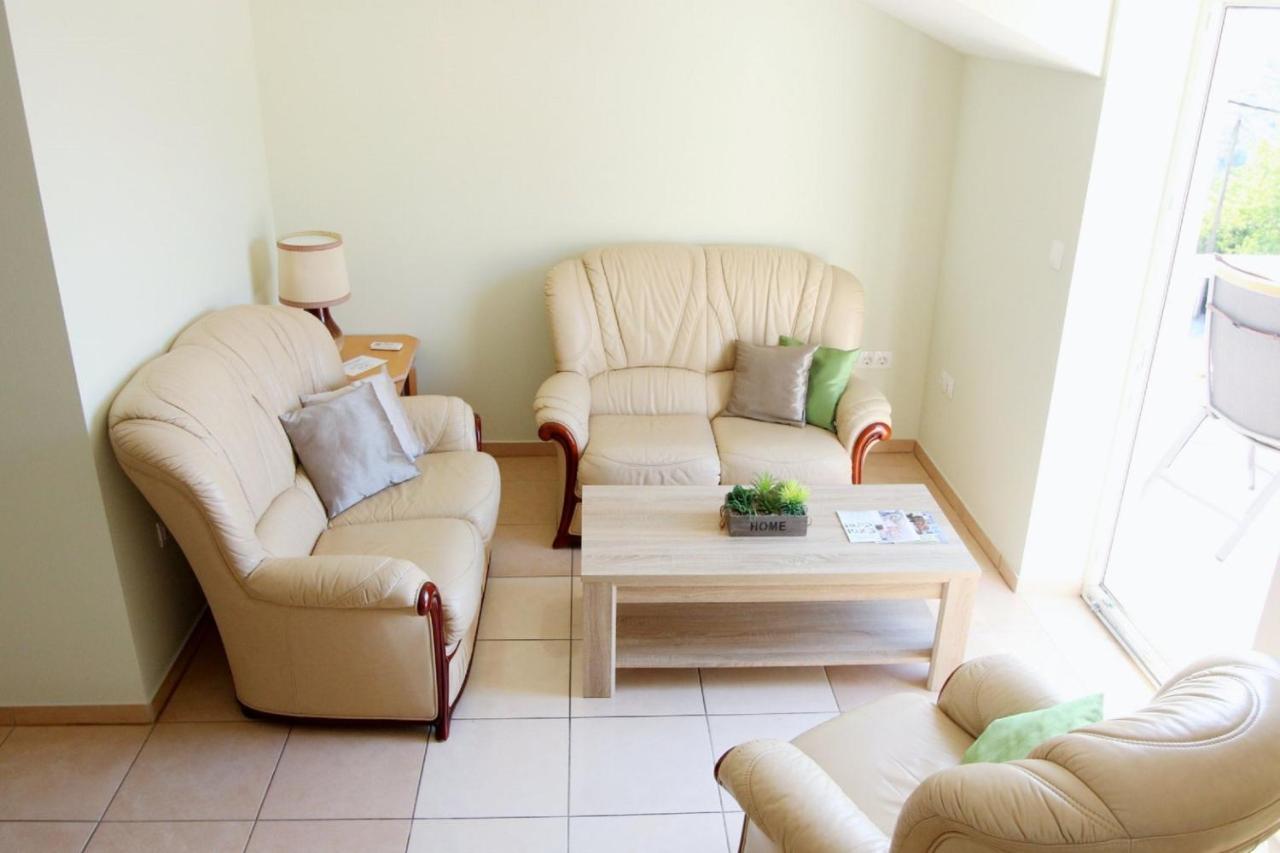 Apartments Mi&Ni Cavtat Luaran gambar