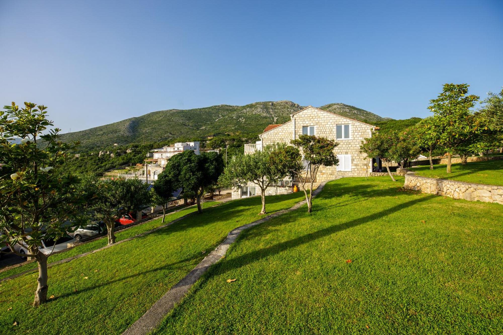 Apartments Mi&Ni Cavtat Luaran gambar